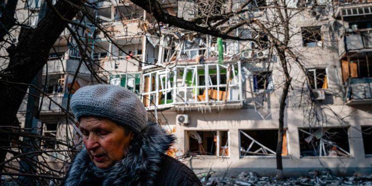 Ucraina, raid Russia a Natale: colpita Kherson, almeno 10 morti