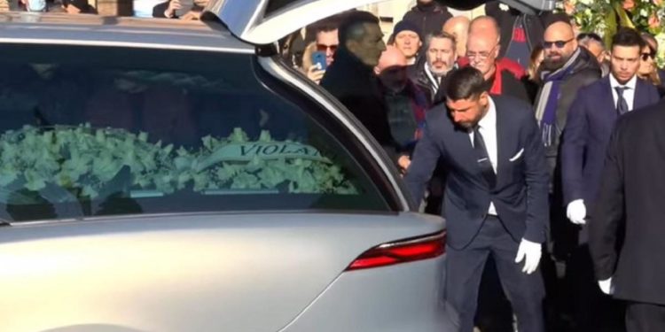 Mihajlovic, in migliaia a Roma per il funerale