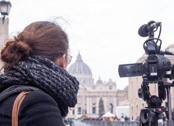 Benedetto XVI, da Mattarella a Meloni e Draghi big della politica al funerale