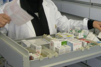 Carenza farmaci, nasce tavolo: quali medicine mancano