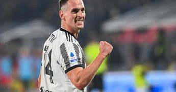 Cremonese-Juventus 0-1, gol di Milik al fotofinish