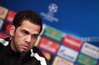 Dani Alves accusato di violenza sessuale a Barcellona