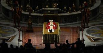 Funerali di Papa Benedetto XVI in streaming e online, come vederli