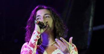 Madame rompe il silenzio: “Completerò vaccinazioni”