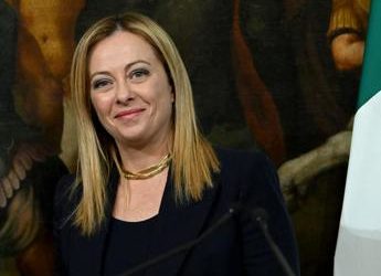 Meloni ringrazia per gli auguri: “Fedele a me stessa, non deluderò”