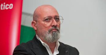 Pd, Bonaccini: “Aumentare buste paga e lottare per sanità pubblica”