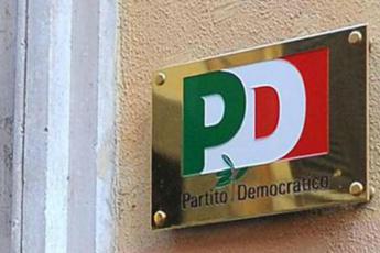 Pd, primarie dem: voci su slittamento al 26 febbraio, Nazareno frena