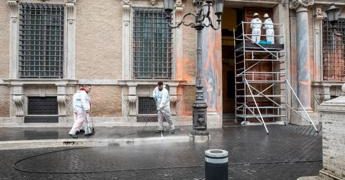 Senato Imbrattato, Ultima Generazione: “Vernice era lavabile”
