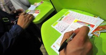 SuperEnalotto, numeri estrazione vincente oggi 21 gennaio 2023