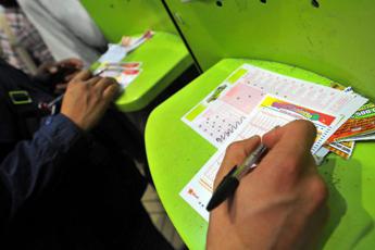 SuperEnalotto, numeri estrazione vincente oggi 31 gennaio 2023