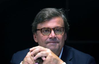 Terzo Polo, Calenda lancia assemblea costituente partito unico liberali
