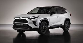 Toyota presenta il nuovo RAV4 GR Sport