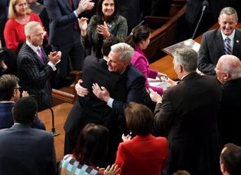 Usa, McCarthy eletto nuovo Speaker della Camera dopo 15 votazioni