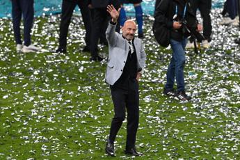 Vialli, la famiglia: “Malattia affrontata con coraggio e dignità”