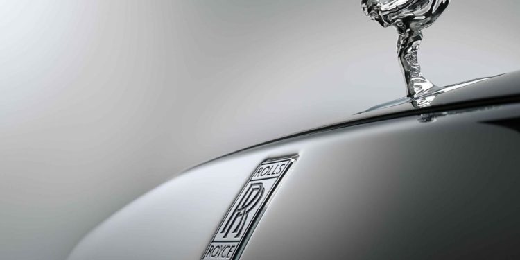 Vendite record per Rolls-Royce, 500mila euro il prezzo medio