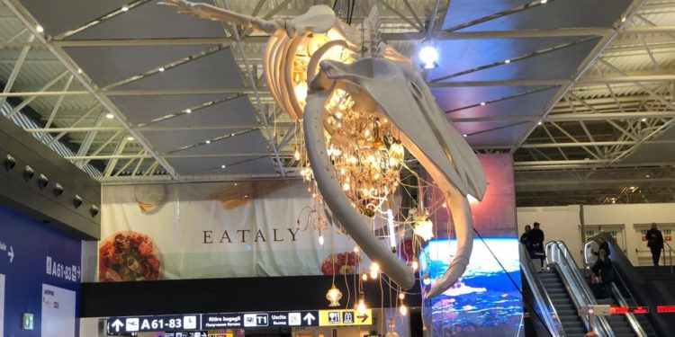 Sangiuliano: ‘Aeroporto porta ingresso nostro Paese, bene opera Marcantonio al suo interno’