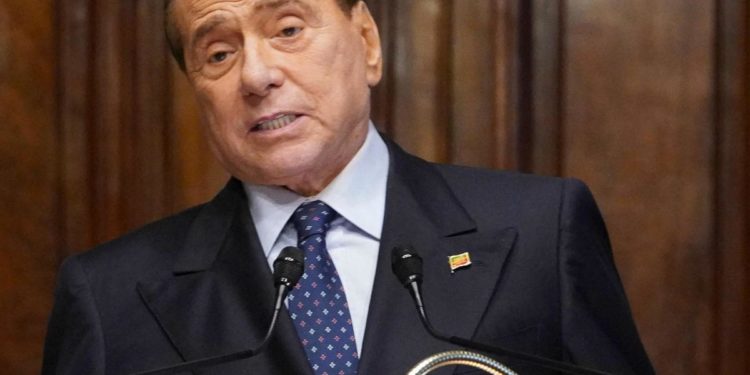 Governo, Berlusconi: “Positivo bilancio primi 100 giorni”