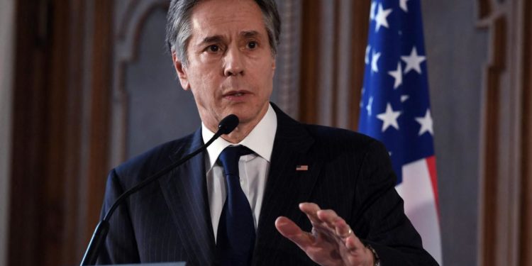 Ucraina, Blinken: “Guerra andrà avanti, intensificare aiuti a Kiev”