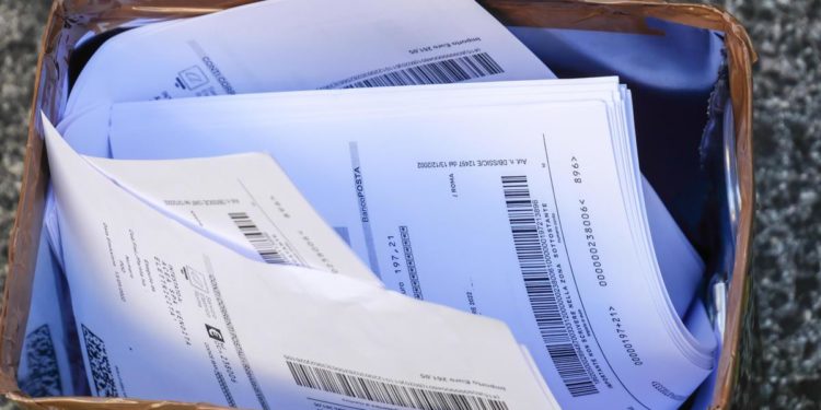 Bollette gas, “stangata da 2.113 euro: con luce batosta da 3.547 euro”