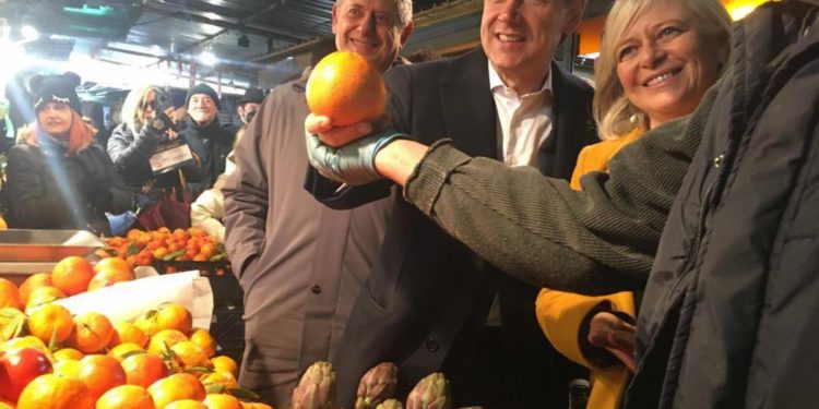 Ucraina, Conte: “No a ulteriore invio armi”