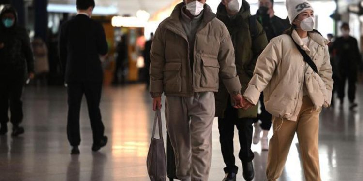 Covid oggi Italia, l’ordinanza: obbligo tamponi per chi arriva da Cina fino 28 febbraio