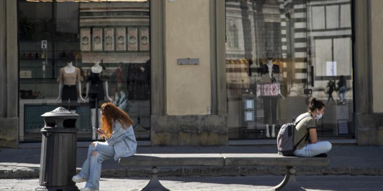 Covid, Minelli: “Infezione che non ha più prerogative di urgenza sociale”