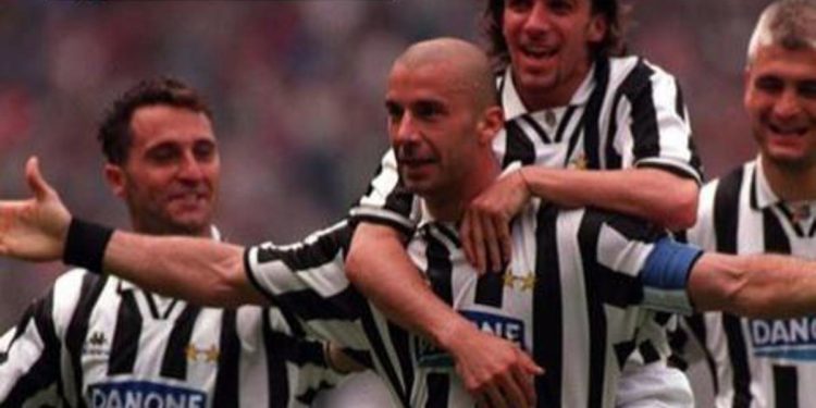Vialli, Del Piero: “Nostro capitano, mio capitano. Sempre”