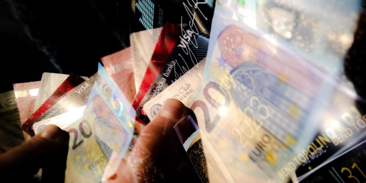 Croazia da oggi in area Schengen, euro moneta da 1 gennaio 2023