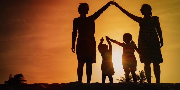 Assegno unico 2023, quando bisogna rinnovare Isee: aumento da febbraio, a chi spetta