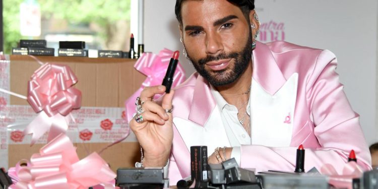 Federico Fashion Style fa coming out: “Gay si nasce, ora sto bene”