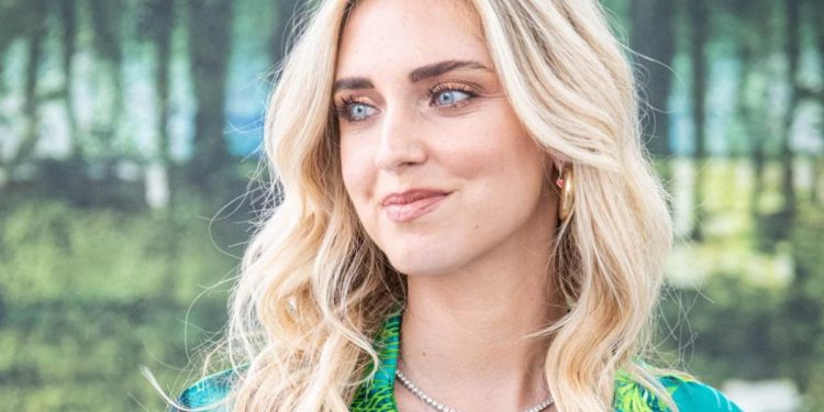 Sanremo 2023, Chiara Ferragni devolve suo compenso per lotta contro violenza su donne