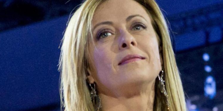 Dichiarazione redditi politici, Meloni ‘dichiara’ 152mila euro