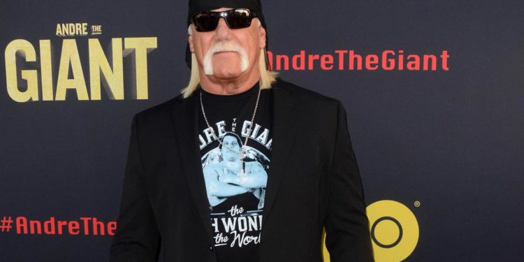 Dramma Hulk Hogan: “Non sente più le gambe”