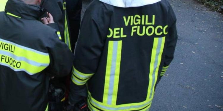 Pordenone, elicottero cade a Sequals: morto il pilota