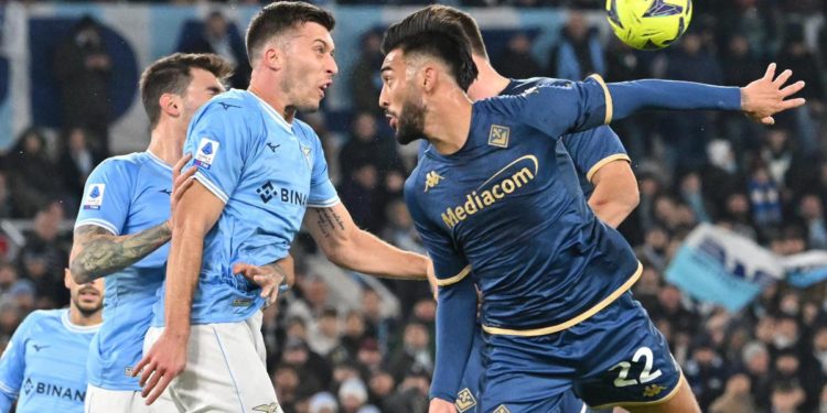 Lazio manca l’aggancio al 2° posto, con la Fiorentina finisce 1-1