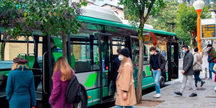 Asstra, nel 2022 trasportati oltre 15 mln passeggeri al giorno, fatturato di 12 mld