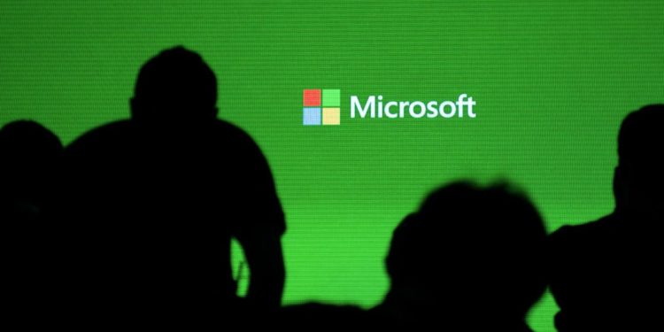 Microsoft licenzia 10mila dipendenti