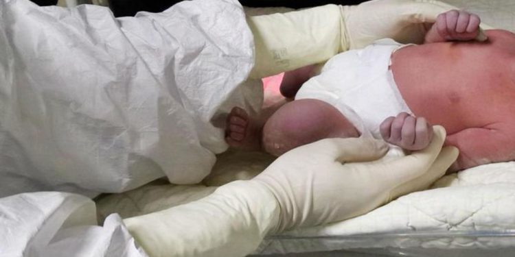 Roma, neonato morto in ospedale: acquisiti documenti e cartella clinica