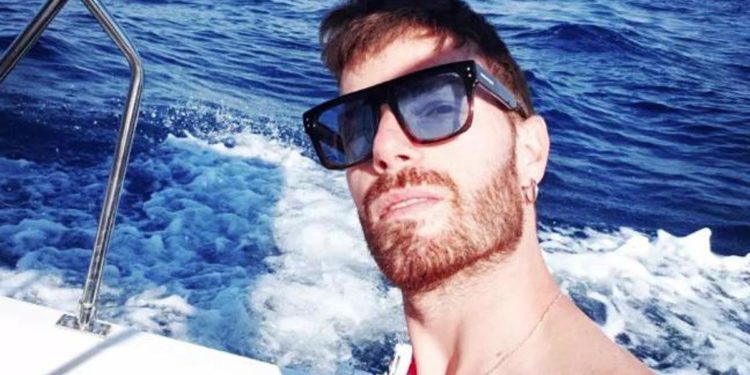 Pasqualino Maione, la lotta del cantante di ‘Amici’ contro la meningite post covid