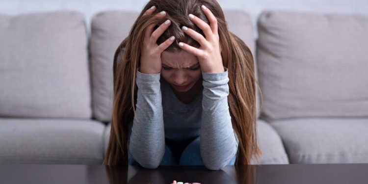 Psicofarmaci senza prescrizione per 10% adolescenti nel 2022