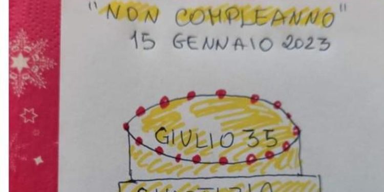Regeni, la mamma su Twitter: “Torta del ‘non compleanno’, giustizia e verità”