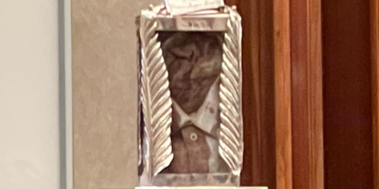 In Senato la camicia insanguinata di Livatino, giudice-ragazzino ucciso dalla mafia