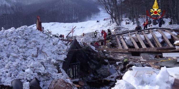 Rigopiano, 6 anni fa la tragedia: oggi riprende processo