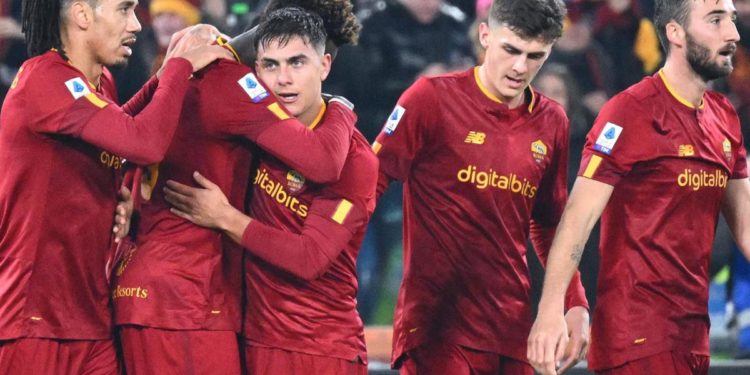 Roma-Fiorentina 2-0, doppietta Dybala stende i viola