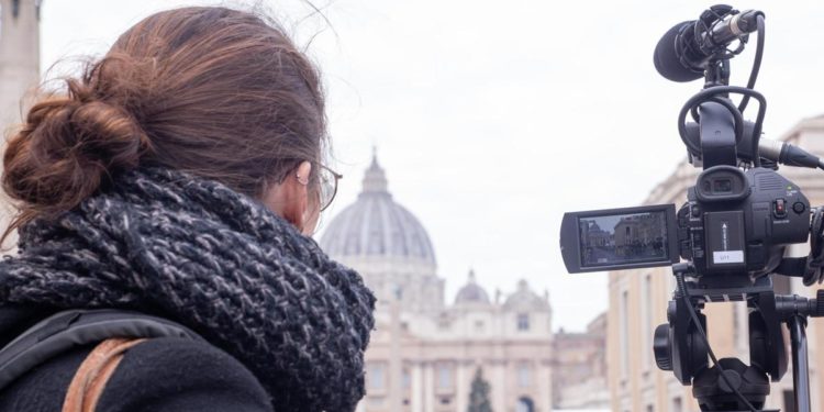 Benedetto XVI, da Mattarella a Meloni e Draghi big della politica al funerale