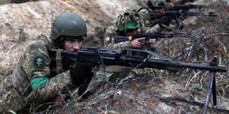 Ucraina, Borrell: “Kiev deve vincere la guerra”