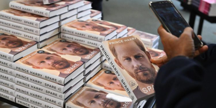 Record di vendite per il libro del principe Harry