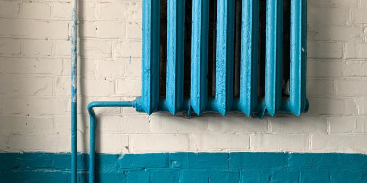 Palermo, a scuola c’è troppo freddo: bimba va in ipotermia