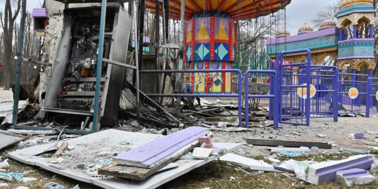 Ucraina, arcivescovo Kiev: “455 bambini morti e 336 dispersi ufficiali”