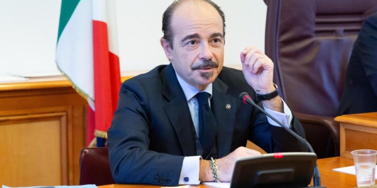 Blackout Libero e Virgilio, Sottosegretario Butti: “Garantire integrità dati degli utenti”